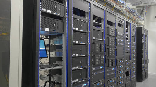 3d 渲染的服務器進行數(shù)據(jù)存儲、 處理和分析